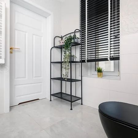 Polonia Residences 70- Locations
