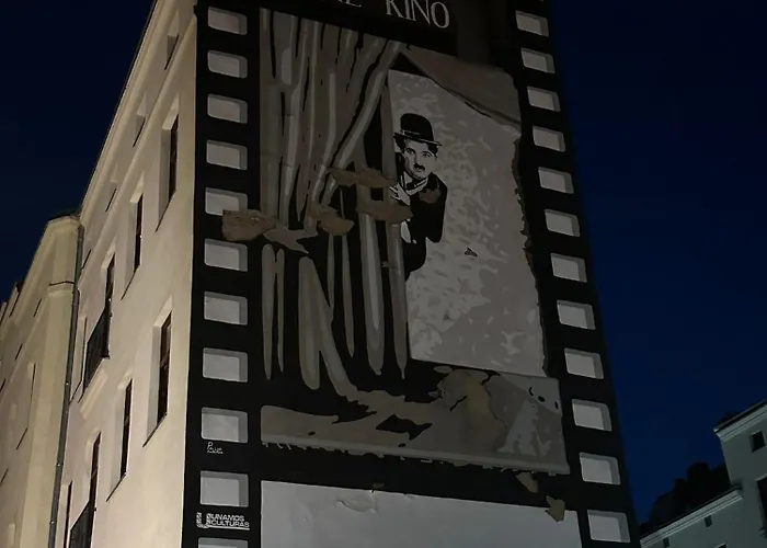 Polonia Residences 70- Locations -fabryczna Station, Piotrkowska Street -theatres -museums -ec1 Planetarium Łódź