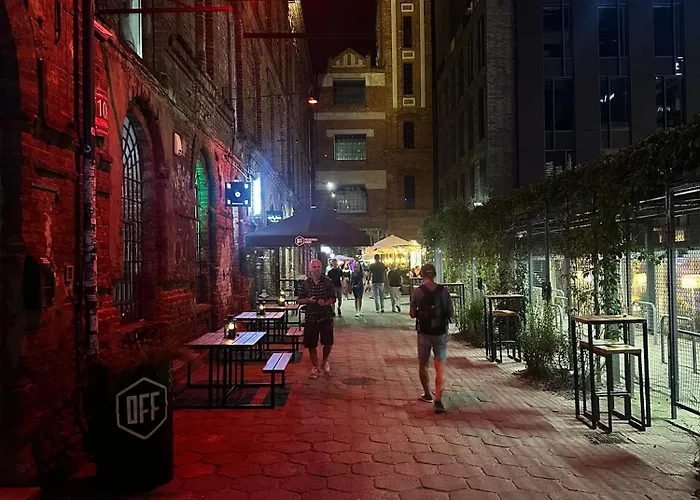 Polonia Residences 70- Locations -fabryczna Station, Piotrkowska Street -theatres -museums -ec1 Planetarium * Łódź